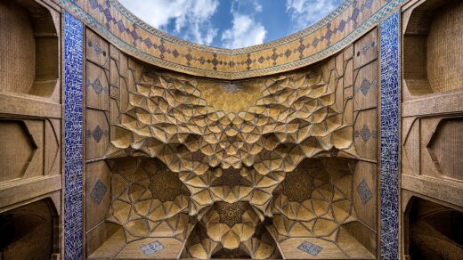 نمایی از معماری و هنر دوره اسلامی